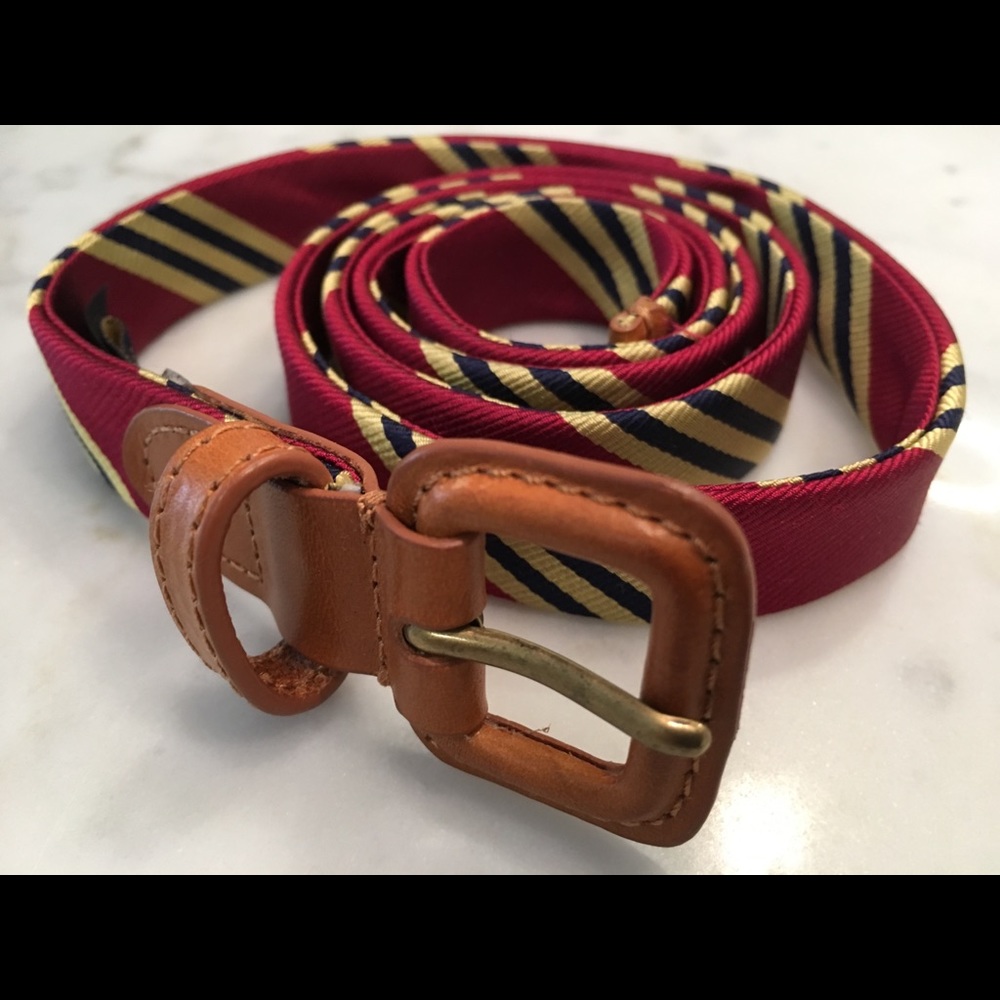 Brooks Brothers silk belt. Red striped. Medium.